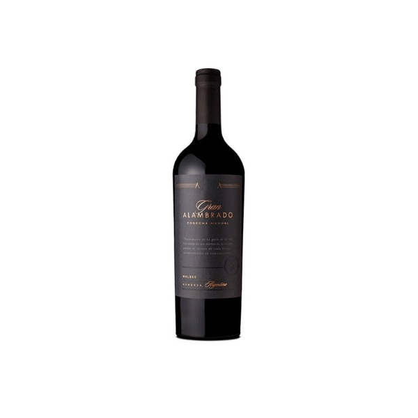 A foto mostra a garrafa do vinho para presentear: Gran Alambrado Malbec.